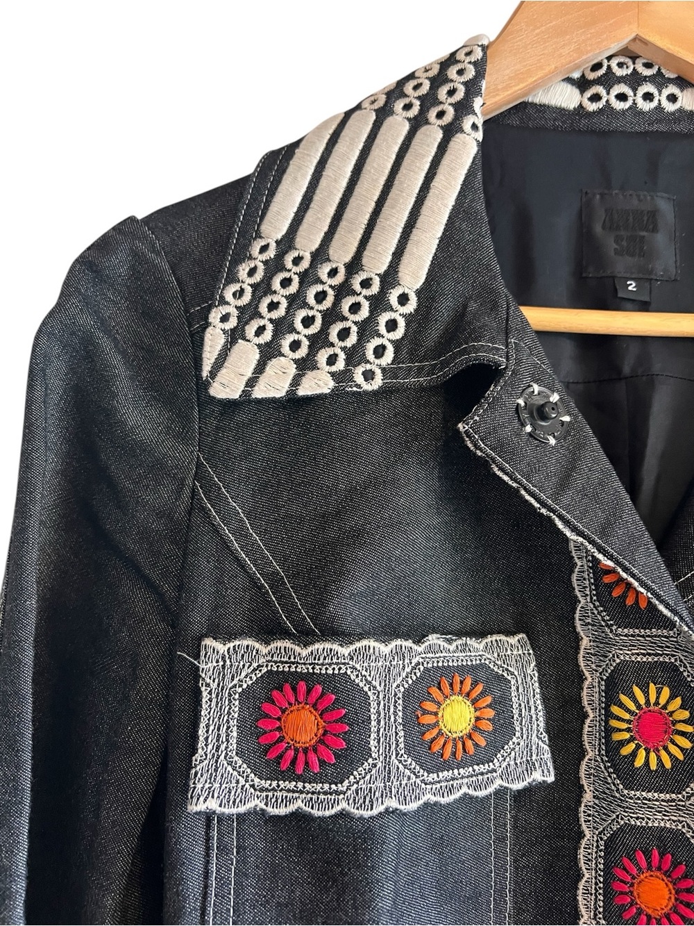 Anna Sui embroidered long line belted light denim jacket excellent condition - Picture 3 of 15